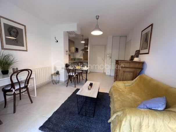 A louer APPARTEMENT T2 32 M2 TERRASSE  VENCE