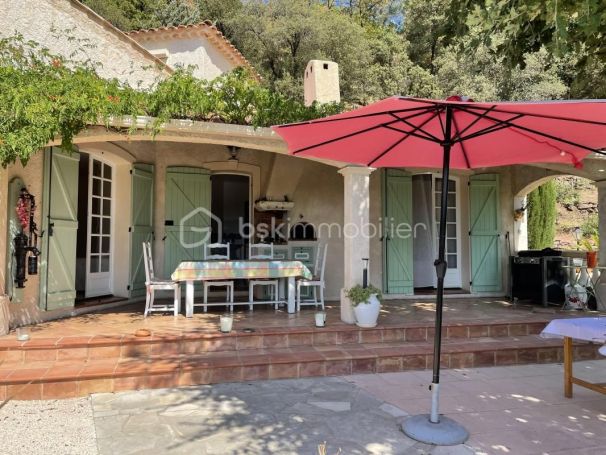 A vendre MAISON  4 PIECES 80 M2 BORD DE MER LA MOTTE