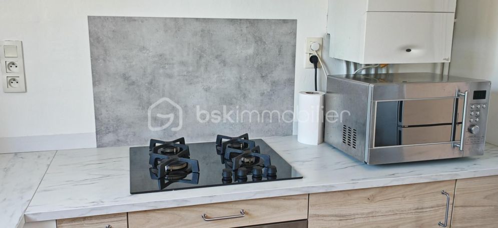 A louer APPARTEMENT T4 70 M2  BILLERE