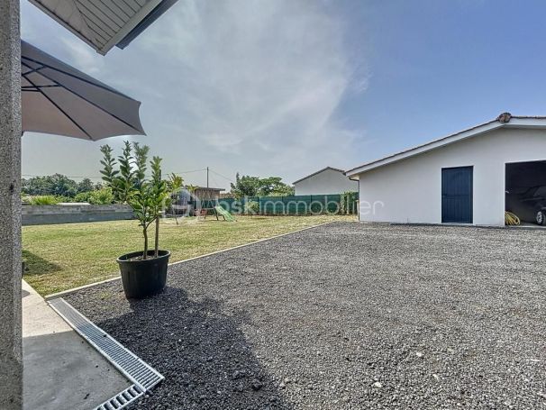 A louer MAISON  CONTEMPORAINE  CUBZAC LES PONTS
