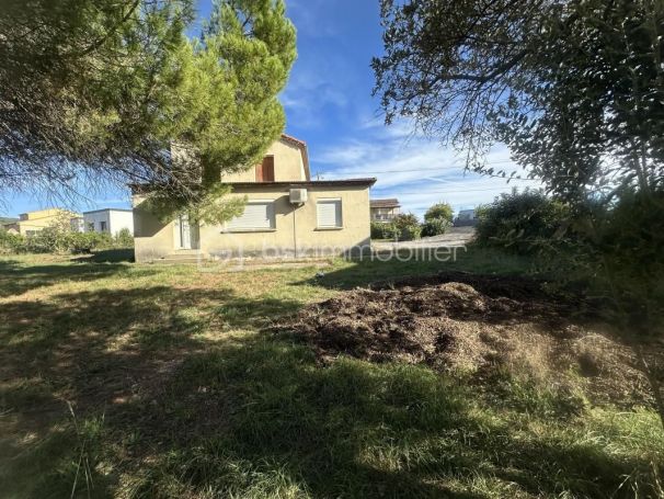 A vendre MAISON  7 PIECES 156 M2  SAINT MARTIN DE VALGALGUES