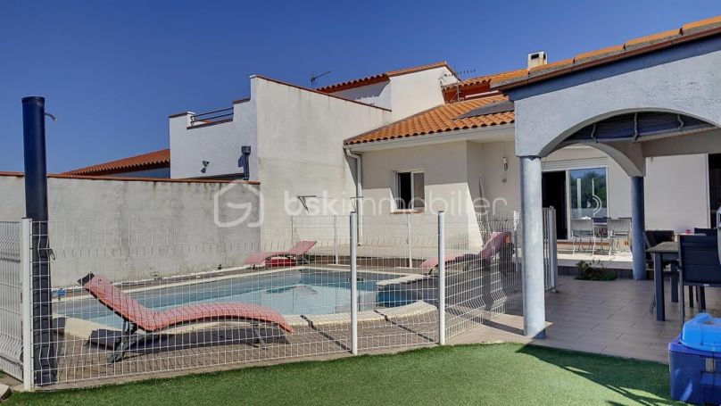 A louer MAISON  5 PIECES 156 M2 BORD DE MER ELNE