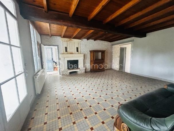 A louer MAISON  DE MAîTRE  SAINT BRIS DES BOIS