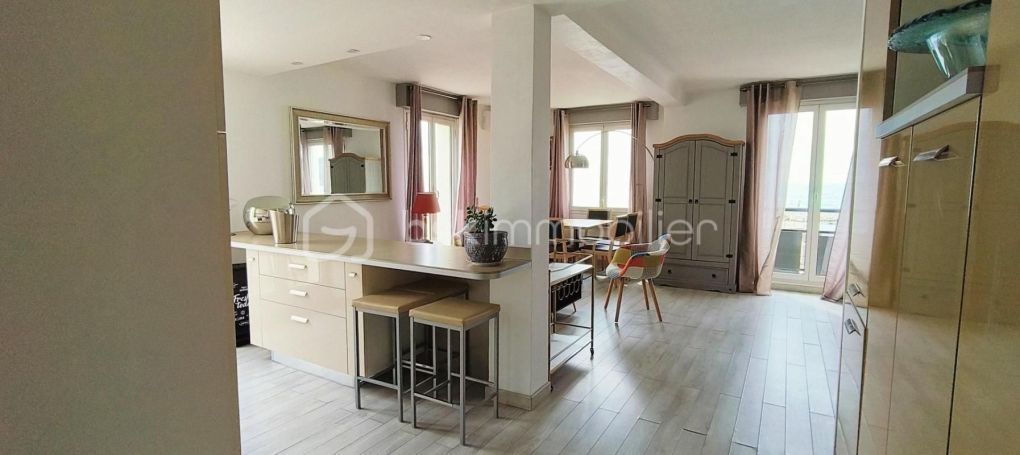 A louer APPARTEMENT T2 48 M2 TERRASSE VUE MER CANNES