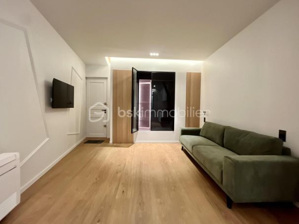 A louer APPARTEMENT T2 38 M2 TERRASSE BORD DE MER SETE