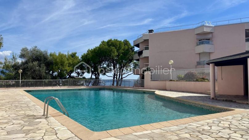 A louer APPARTEMENT T3 82 M2 TERRASSE VUE MER NICE