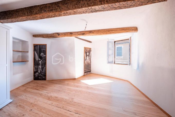 A louer STUDIO  32 M2  VENCE