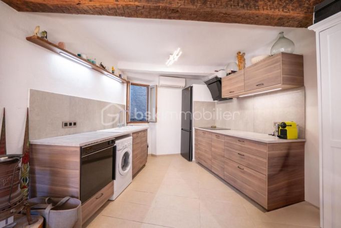 A louer STUDIO  32 M2  VENCE