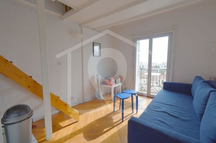 A louer STUDIO  22 M2 VUE MER ANTIBES