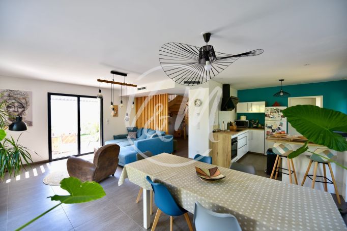 A vendre Belle maison contemporaine 5 pieces COTE BASSIN ARES