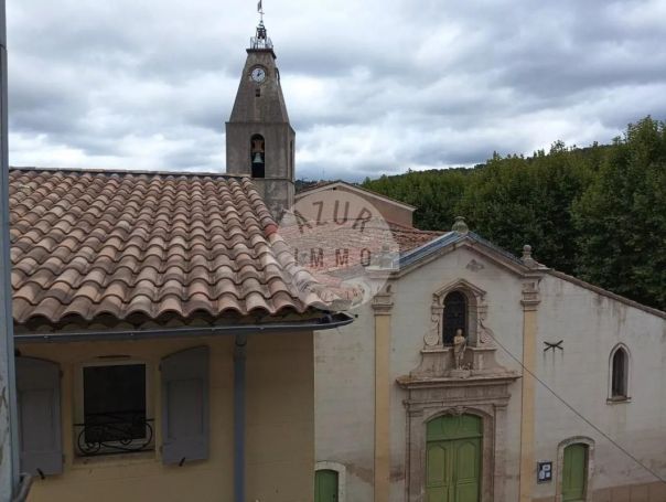 A louer APPARTEMENT T3 65 M2  SAINT ZACHARIE