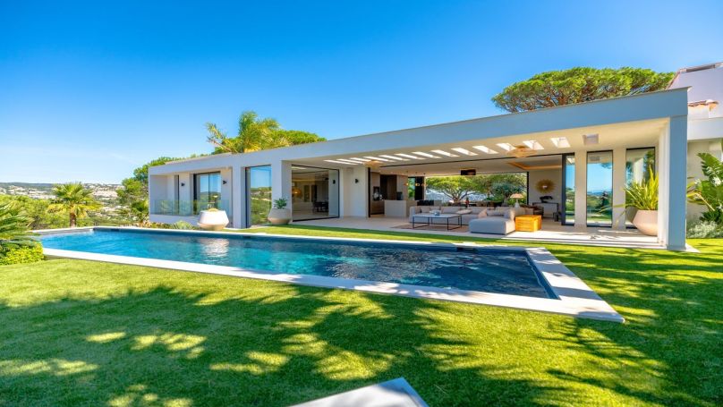 A louer MAISON  CONTEMPORAINE BORD DE MER SAINTE MAXIME