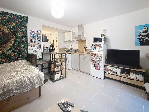 A louer STUDIO  25 M2 TERRASSE  MONTPELLIER