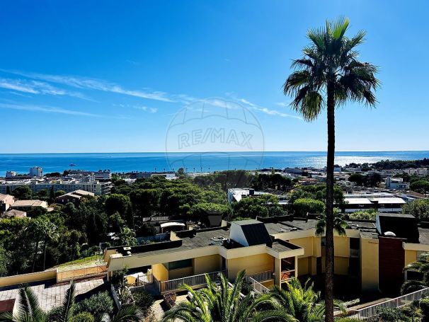 A louer PENTHOUSE DE PRESTIGE T3 109 M2 TERRASSE VUE MER VILLENEUVE LOUBET