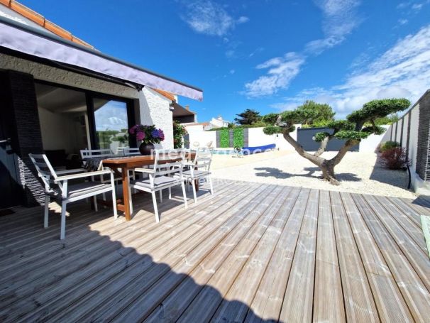 A louer MAISON  CONTEMPORAINE BORD DE MER NOIRMOUTIER EN L ILE