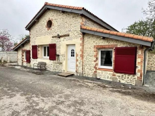 A louer MAISON  DE MAîTRE  MONTBERT