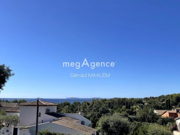 A louer MAISON  5 PIECES 130 M2 VUE MER LA CROIX VALMER