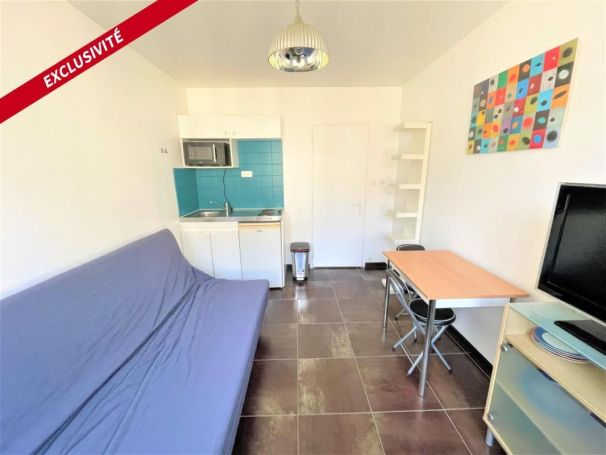 A louer STUDIO  15 M2 BORD DE MER LES SABLES D OLONNE