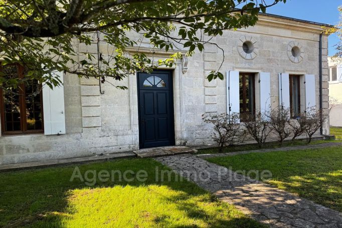 A louer MAISON  DE MAîTRE  SAINT VIVIEN DE MEDOC