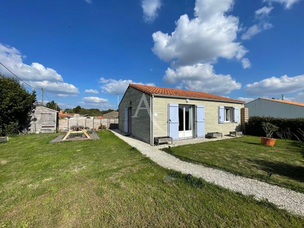 A vendre MAISON  3 PIECES 60 M2  SAINT HILAIRE LA FORET