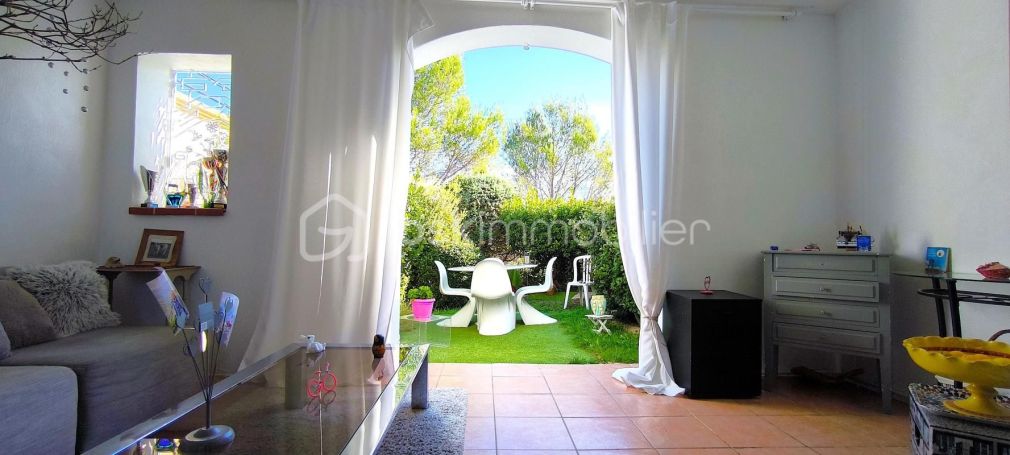 A louer APPARTEMENT T2 36 M2 TERRASSE  MALLEMORT
