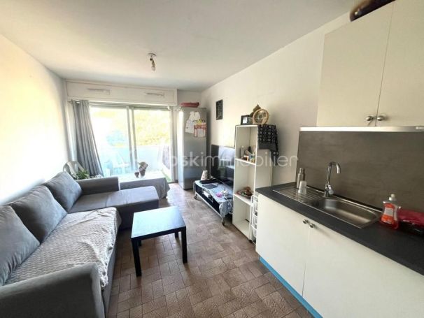 A louer APPARTEMENT T3 70 M2 BORD DE MER MIREVAL