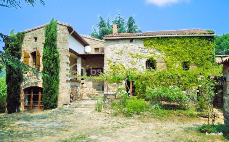 A louer GîTE  JONCELS