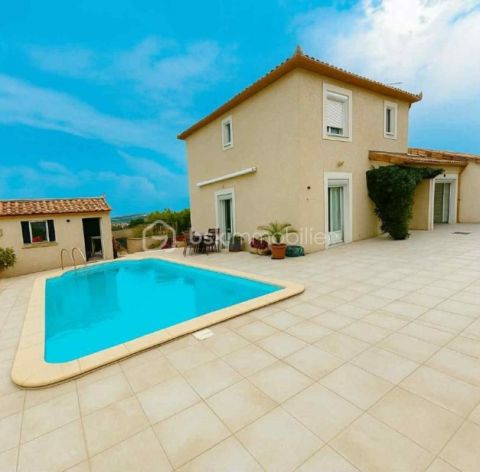 A vendre MAISON  4 PIECES 100 M2 BORD DE MER PORT LA NOUVELLE