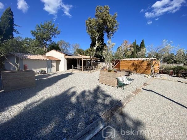 A vendre MAISON  DE MAîTRE BORD DE MER SIGEAN