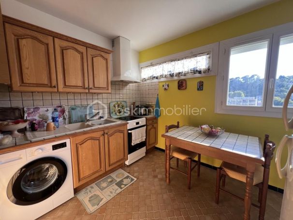 A louer APPARTEMENT T3 61 M2  ALES