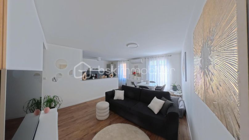 A louer APPARTEMENT T3 60 M2  GRASSE