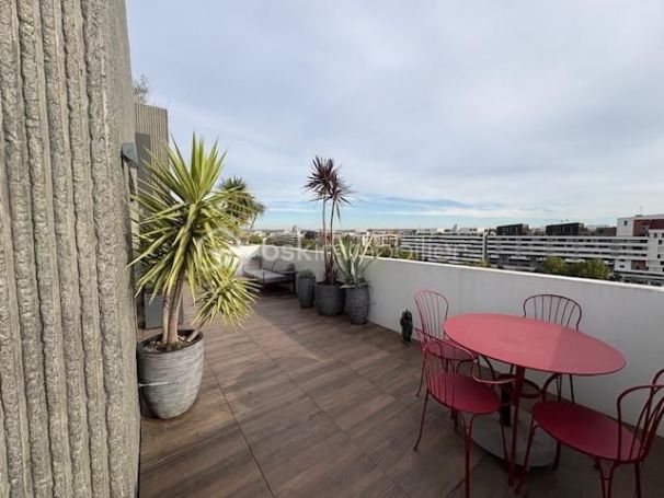A louer APPARTEMENT DE PRESTIGE T4 111 M2 TERRASSE  MONTPELLIER