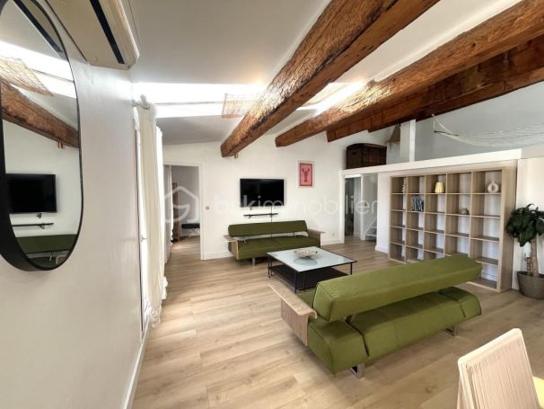 A louer APPARTEMENT DUPLEX T4 90 M2 BORD DE MER SETE