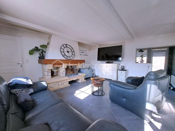 A louer LONGèRE  3 PIECES 86 M2  BRAY LES MAREUIL