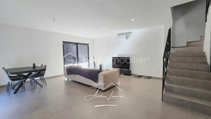 A louer MAISON  CONTEMPORAINE  NIMES