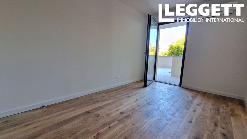 A louer APPARTEMENT DE PRESTIGE NEUF T3 69 M2  BORDEAUX