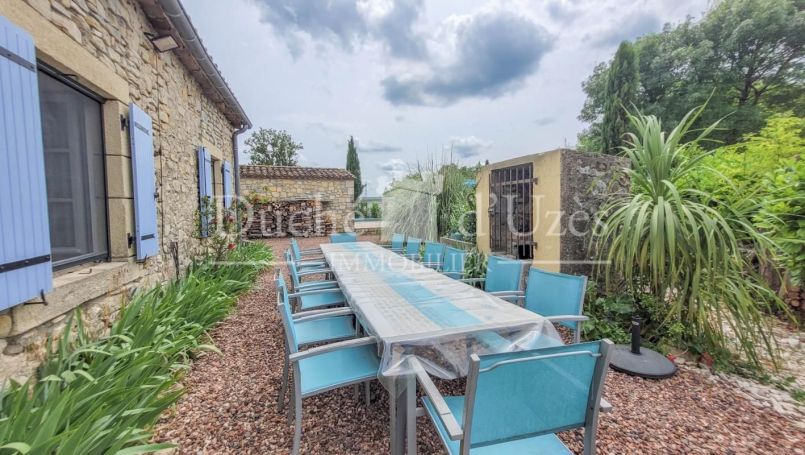 A louer MAISON  DE MAîTRE  UZES
