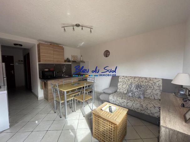A louer STUDIO  30 M2  VERNET LES BAINS