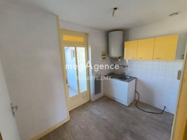 A louer APPARTEMENT T2 28 M2 BORD DE MER LES SABLES D OLONNE