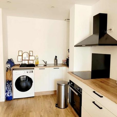 A louer APPARTEMENT NEUF T2 41 M2 BORD DE MER AJACCIO