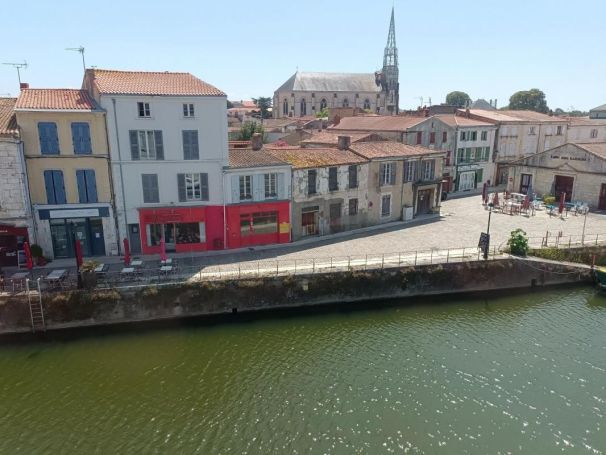 A louer APPARTEMENT T3 47 M2  MARANS