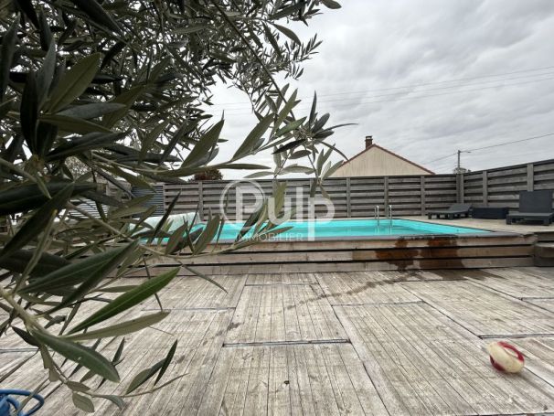 A vendre LONGèRE  10 PIECES 356 M2  WESTREHEM