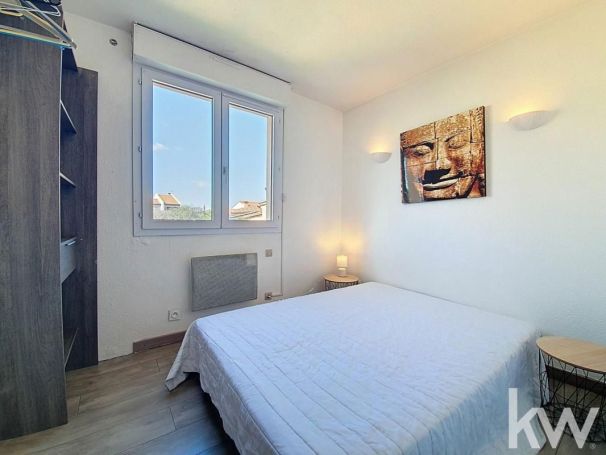 APPARTEMENT T2 29 M2 TERRASSE BORD DE MER CANET PLAGE