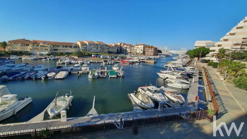 STUDIO  25 M2 BORD DE MER CANET PLAGE