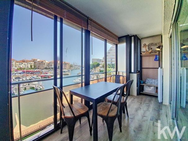 STUDIO  25 M2 BORD DE MER CANET PLAGE