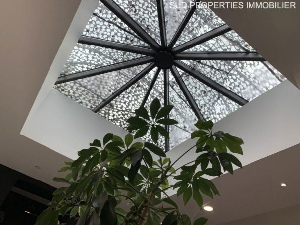 MAISON  CONTEMPORAINE BORD DE MER TORREILLES