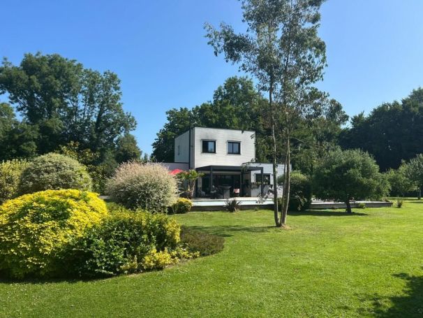 A louer MAISON  D'ARCHITECTE BORD DE MER DEAUVILLE