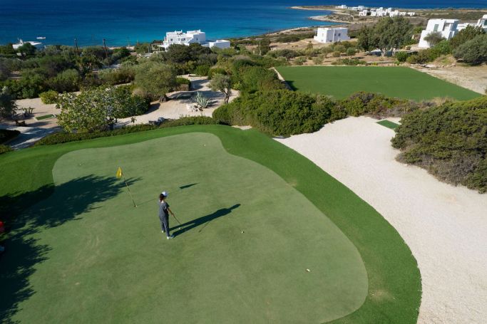 A vendre MAGNIFIQUE VILLA VUE MER 550 M² PAROS