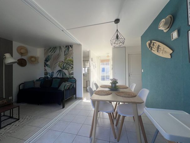 A vendre MAISON  2 PIECES 48 M2 BORD DE MER LONGEVILLE SUR MER