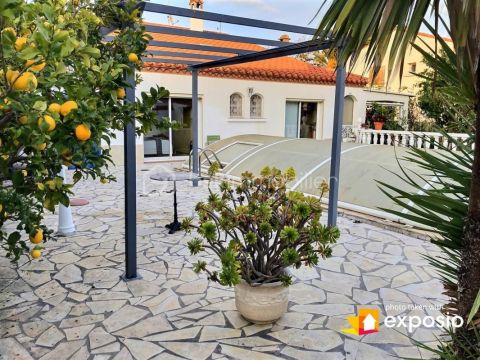 A louer MAISON 4 PIECES 116 M2 BORD DE MER SAINT LAURENT DE LA SALANQUE